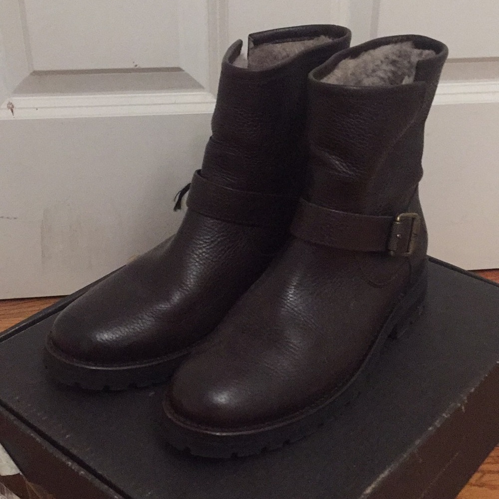 FRYE Natalie Short Engineered Lug